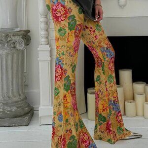 THE JANIS BELL BOTTOMS- SHORT INSEAM GOLDEN GARDEN